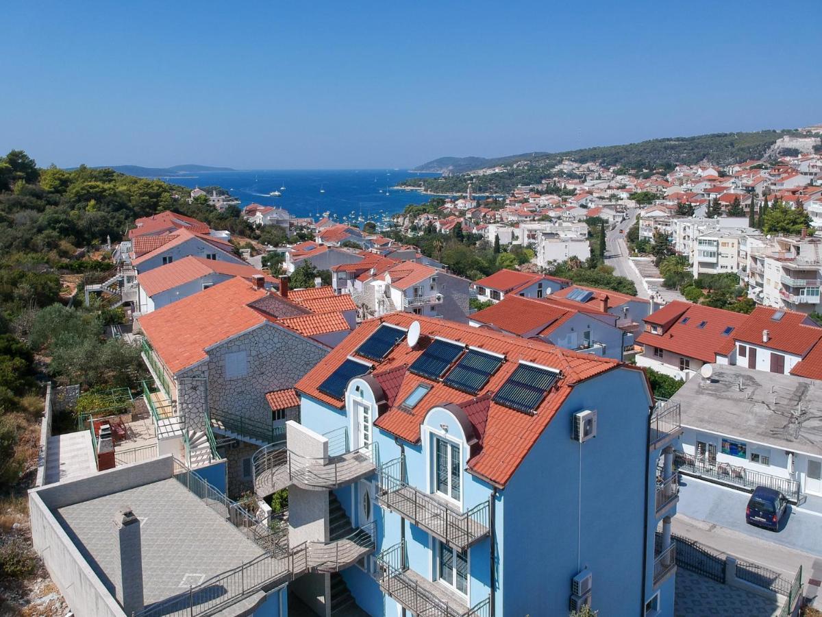 Apartments Matkovic Hvar Town Esterno foto