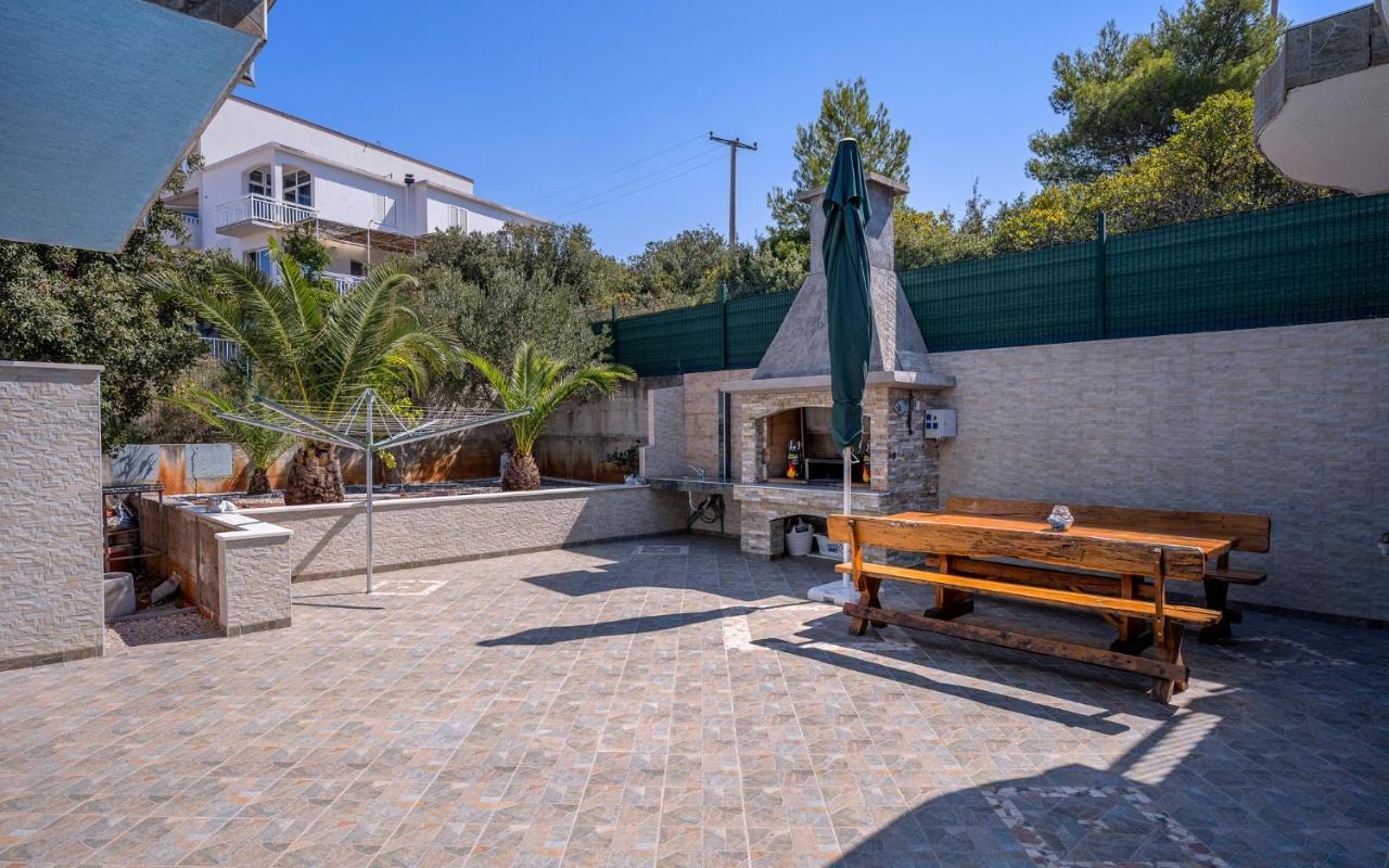 Apartments Matkovic Hvar Town Esterno foto