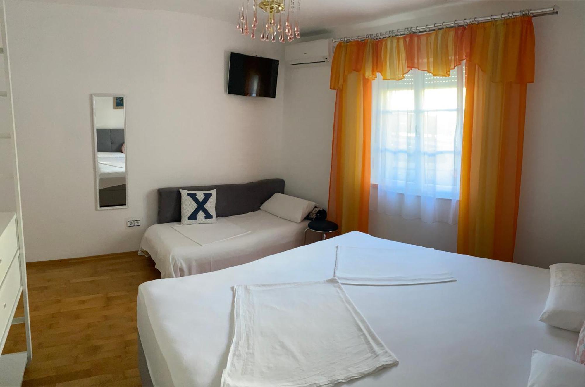 Apartments Matkovic Hvar Town Esterno foto