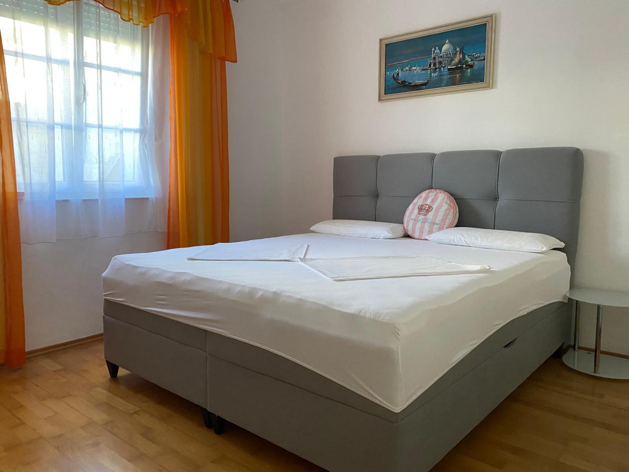 Apartments Matkovic Hvar Town Esterno foto